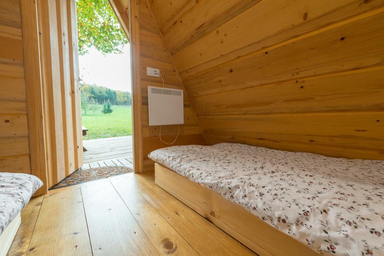 Glamping Village - Speleo Camp Logatec Luaran gambar